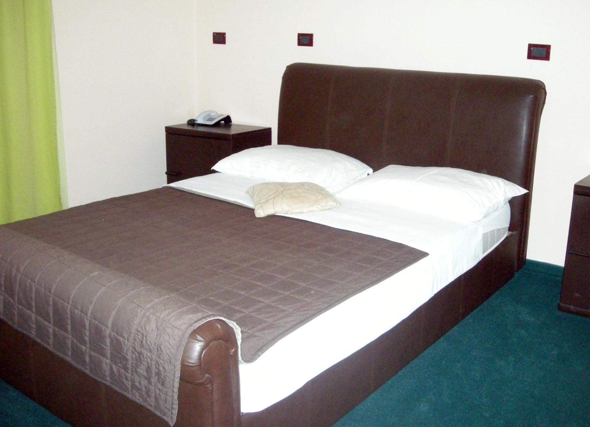 Hotel Zephyr - Plovanija Buje Zimmer foto
