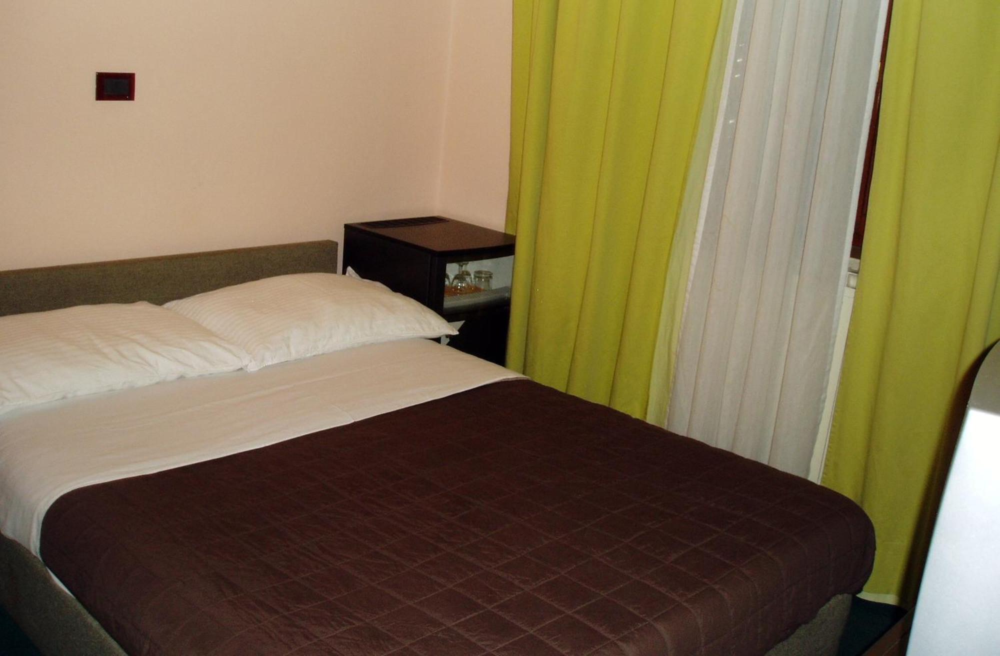 Hotel Zephyr - Plovanija Buje Zimmer foto